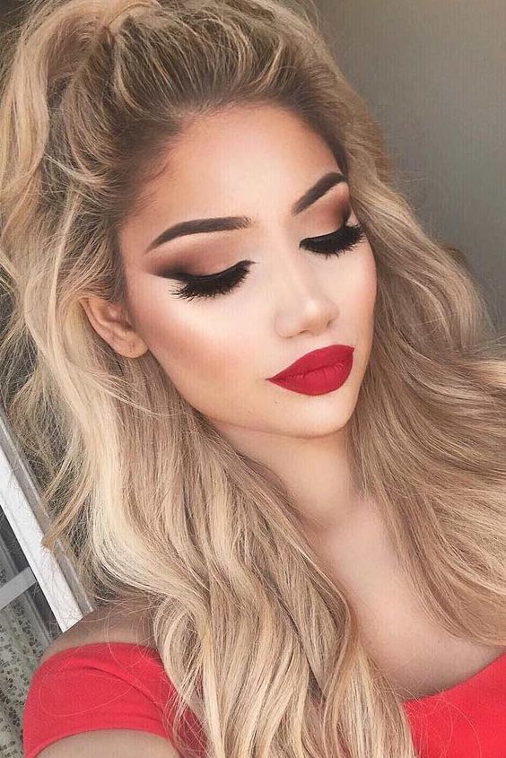 Best Eye Makeup For Red Dress And Red Lips For 2023 All Seasons Style 