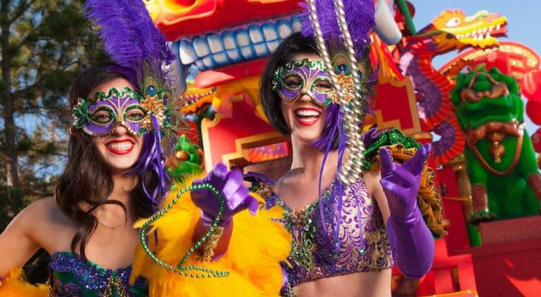 Mardi Gras Guide: 10 Tips on How to Dress